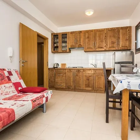 Silverstar Apartmán Vir