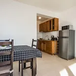 Silverstar Appartement Vir