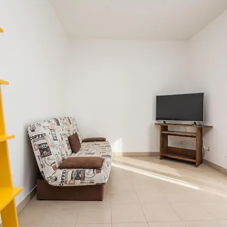 Silverstar 아파트 비르