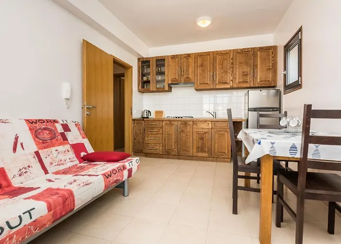 Silverstar Appartement Vir